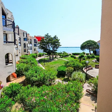 Dominica-5 By Interhome Daire