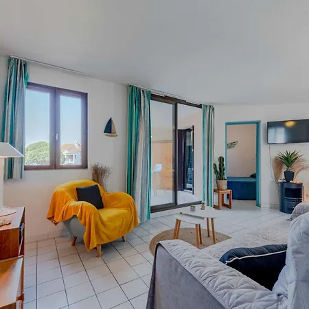 Dominica-5 By Interhome